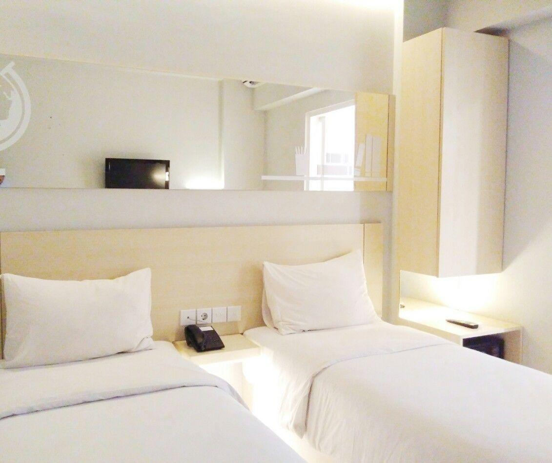 Cleo Hotel Tunjungan Surabaya Dış mekan fotoğraf