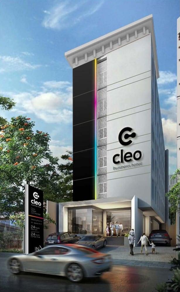 Cleo Hotel Tunjungan Surabaya Dış mekan fotoğraf